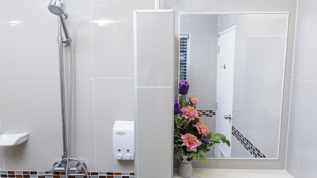 Tuana Hotels Brook Pool Access Chalong Buitenkant foto